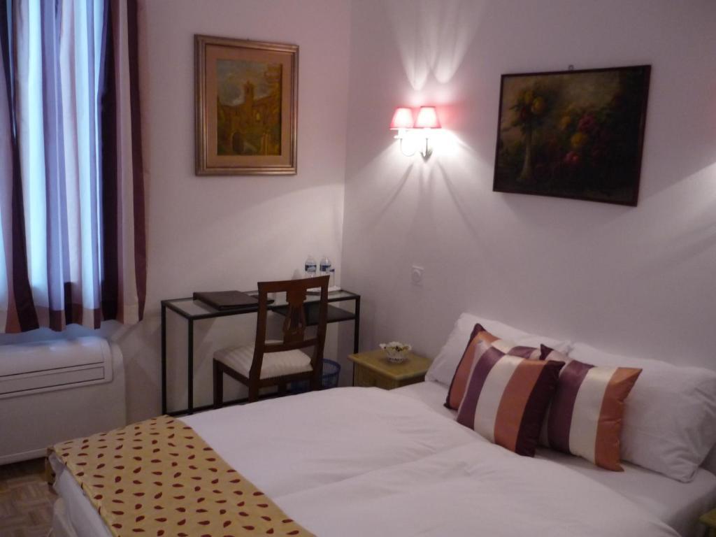 Logis Hotel Villa Victorine Nice Ruang foto