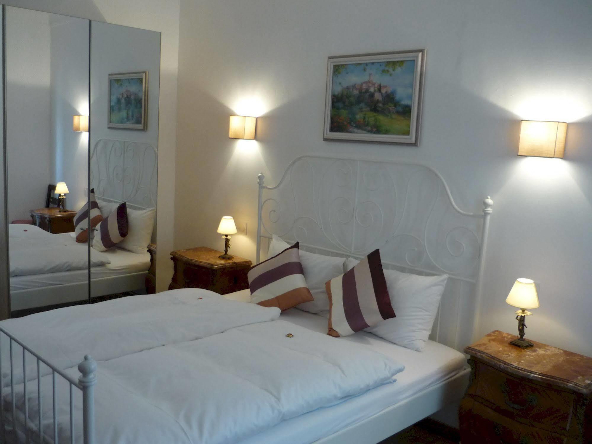 Logis Hotel Villa Victorine Nice Bagian luar foto