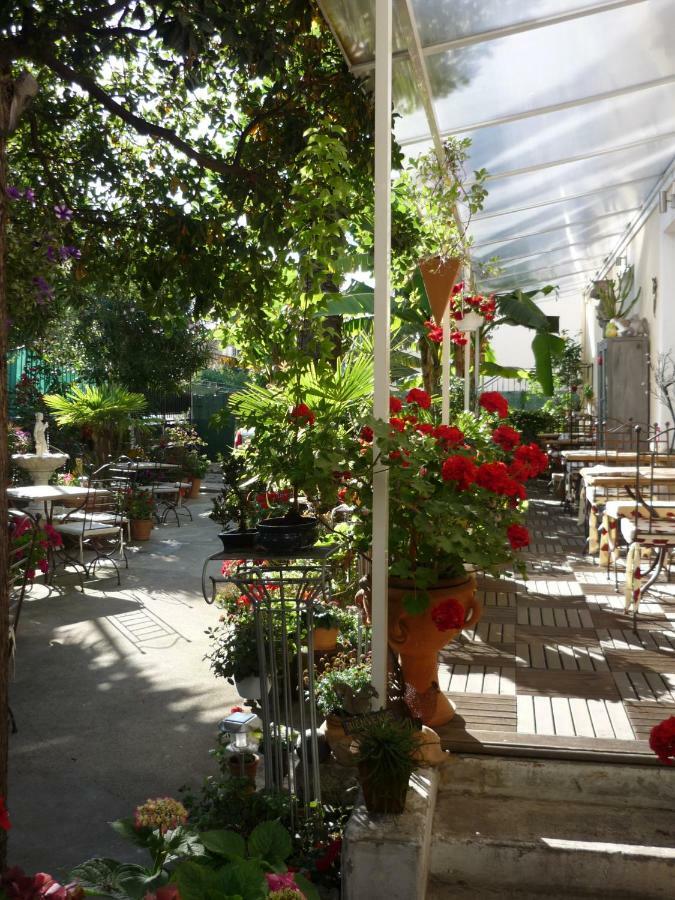 Logis Hotel Villa Victorine Nice Bagian luar foto